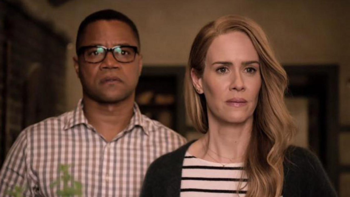 AHS_FRA's tweet image. American Horror Story : Roanoke (2016). Quels sont vos moments préférés ? 🌳🐷🦷🎥 #AHS #AHSRoanoke