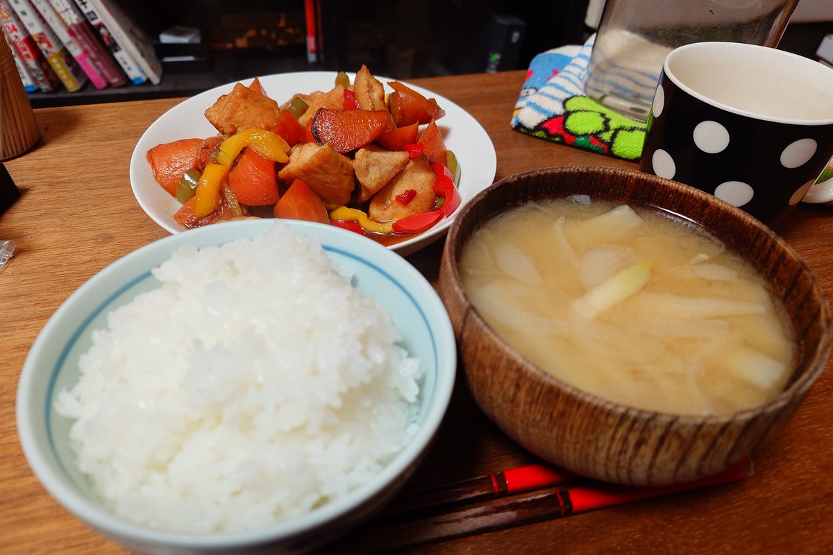 べっちめし。 ٩( 'ω' )و tweet media