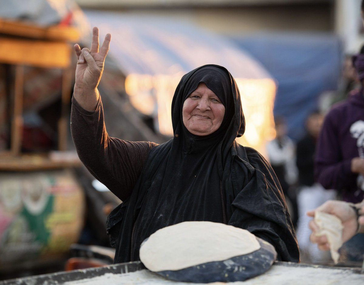 Sara_S_Mustafa's tweet photo. Today, I honor and pay tribute to the mothers who lost their sons in war, the wives of martyrs who protected their families and raised their children while carrying grief, the wives of soldiers living between hope and fear, the female prisoners whose part of the story has never been fully heard, the displaced women in camps who have lost what we call home, the female soldiers who defend their identity and homeland.

The women teachers in conflict zones who continue to open classrooms and educate future generations despite the burdens they carry, the young girls deprived of education, the vulnerable women, the women with disabilities, and all those who remain unseen and unheard across our region and around the world.

I honor the women history overlooks, yet whose quiet strength and endurance preserve hope in the darkest times and hold together the very fabric of our humanity. 

Happy International Women’s Day! 🌍🕊️