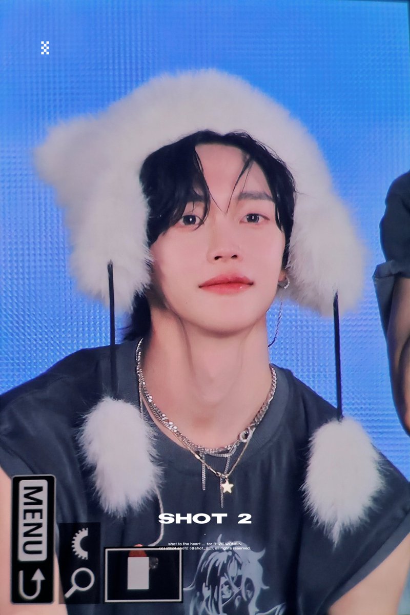 𝘚𝘩𝘰𝘵 2 tweet media