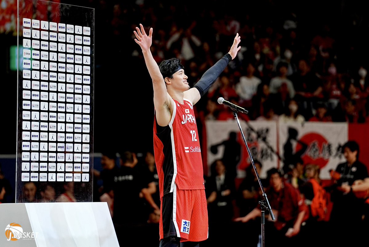 jbasket_jp's tweet image. 【ワールドカップアジア予選を通して】
渡邊雄太が当たり前のように🇯🇵日本代表にいる凄さ
📝 jbasket.jp/%e6%97%a5%e6%9…
⁡
#FIBAWC
#渡邊雄太
#千葉ジェッツ
#Jbasketインタビュー