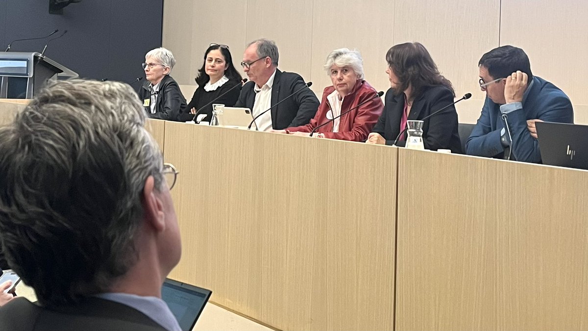 David Valence tweet media