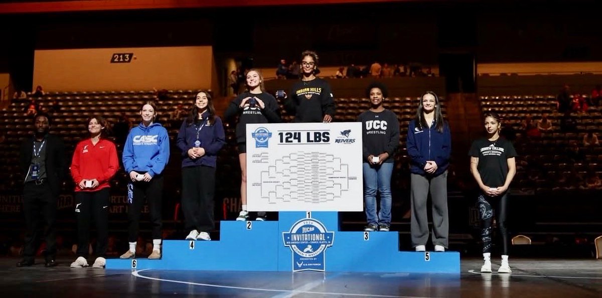 DCGGirlsWrestle's tweet photo. So proud of Asia, placing 5th and becoming an JUCO All-American. https://t.co/FjKxYBxZ5e