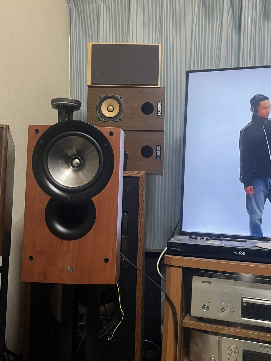 audiolikeman's tweet photo. 安いSP捕獲！
結構いい音
だみみには充分！ https://t.co/0ymbIxCrPD