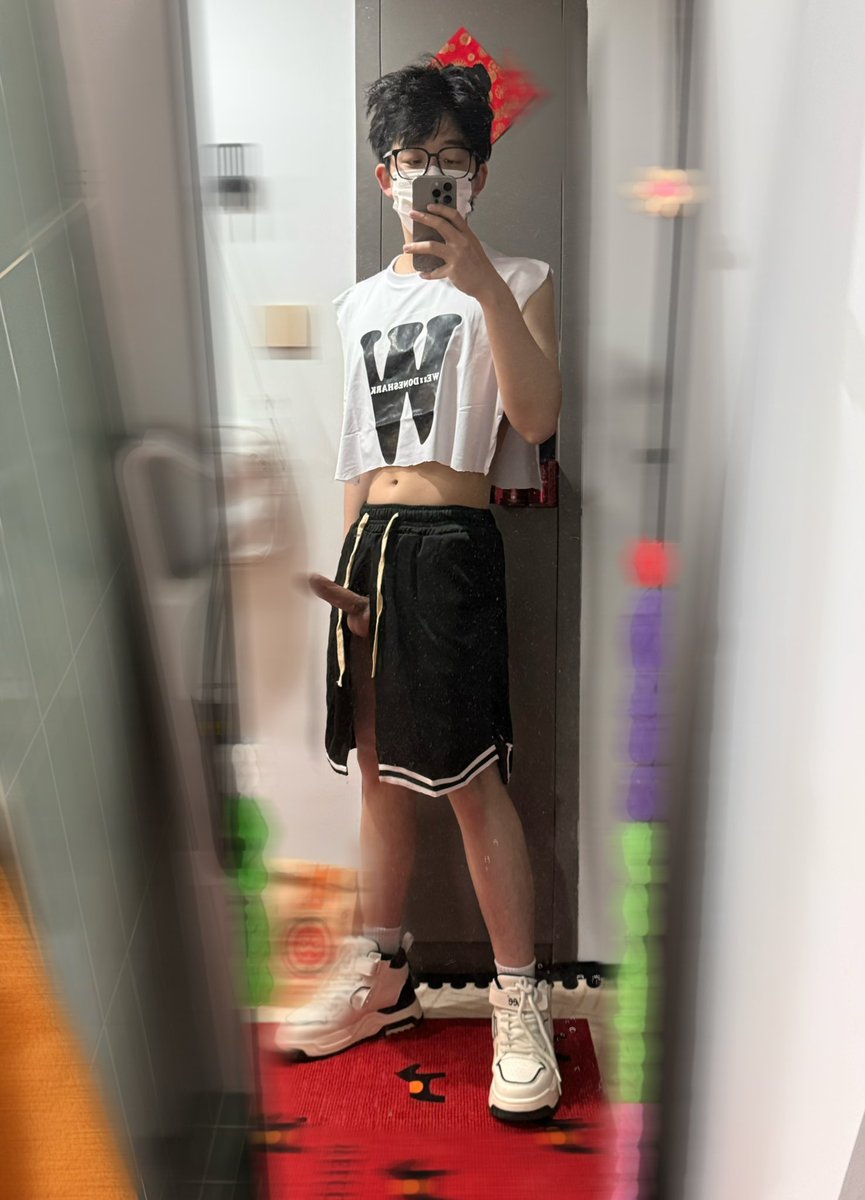 加我领内裤（重生版 tweet media