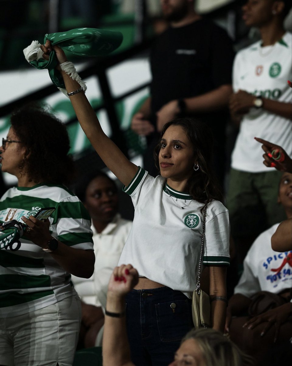 SportingCP's tweet photo. A todas as mulheres que fazem parte da nossa história e da nossa força 💚 https://t.co/BrtsfdKL14