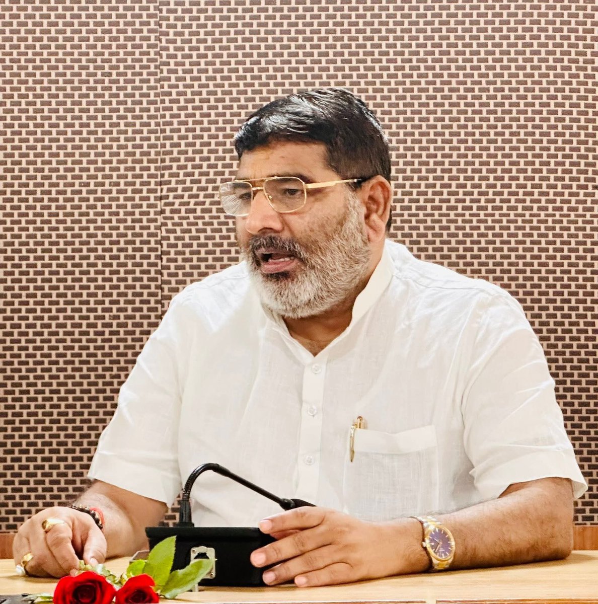 भाजपा गोरखपुर क्षेत्र के क्षेत्रीय अध्यक्ष श्री <a href="/sahjanandraibjp/">Sahjanandraibjp</a> जी को जन्‍मदिन की हार्दिक बधाई एवं शुभकामनाएं। मैं ईश्वर से आपके उत्तम स्वास्थ्य और सफलतम जीवन की प्रार्थना करता हूँ।💐🎂