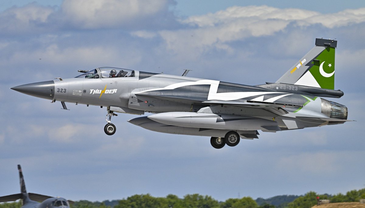 Random Warfare Worldwide tweet media