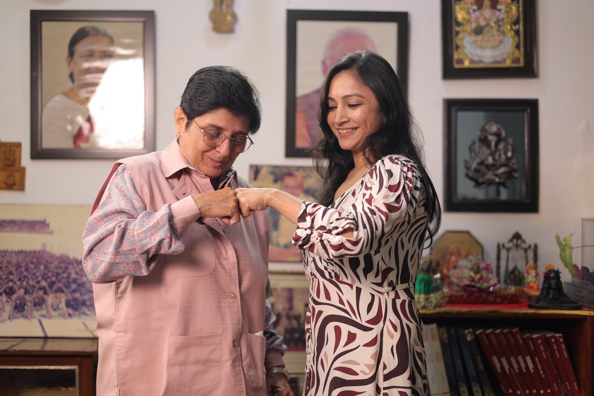 IndiaPodcasts's tweet photo. Being a #single woman is never lonely it is being by yourself @thekiranbedi - a voice which defines women and how men and women are not different but hand in hand ; watch full podcast @IndiaPodcasts with @Anku1912 

Podcast Link
https://t.co/9OdBU3LhiL

#WomensDay2026 #WomensDay https://t.co/IouzMjexaU