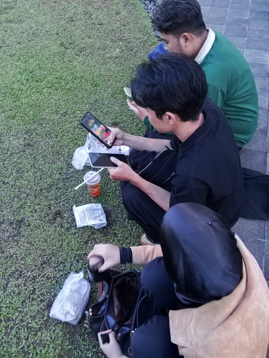 saka tweet media