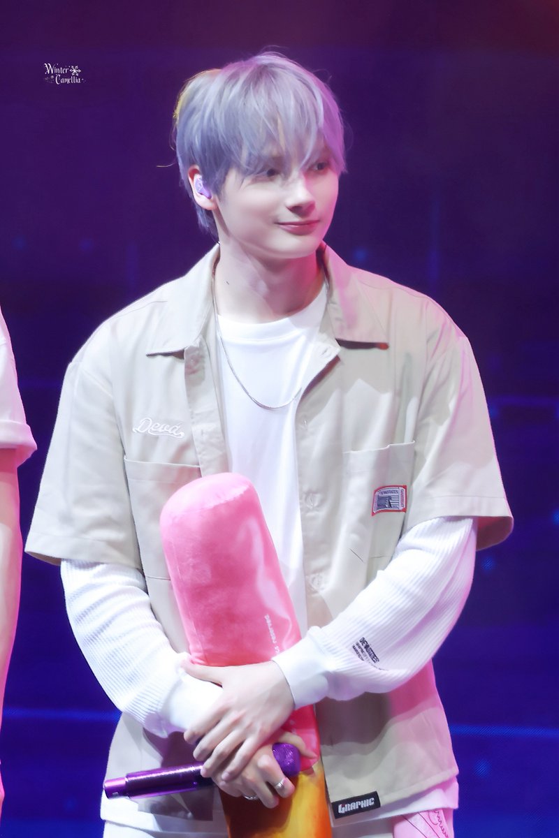 WinterCamellia tweet media