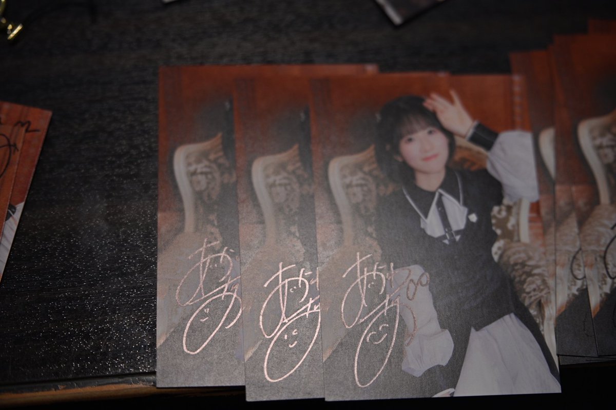 なおてゃんのバリエーションサイン #ナナニジ #相川奈央