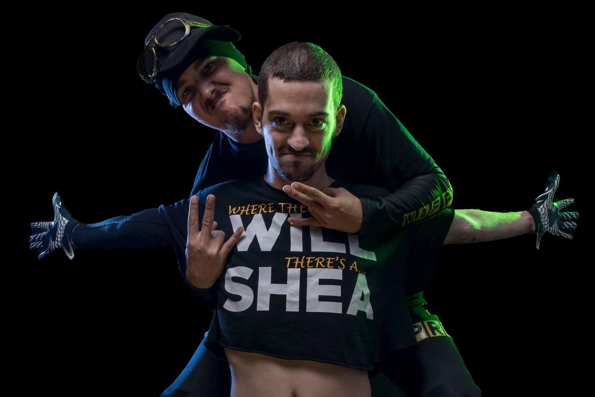 Wolv Erine tweet media