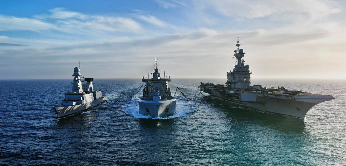 Marineschepen tweet media