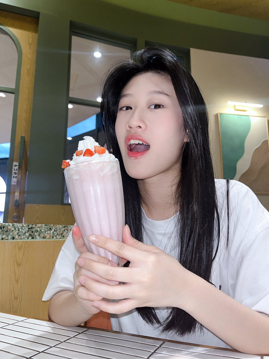 Bong Aprilli tweet media