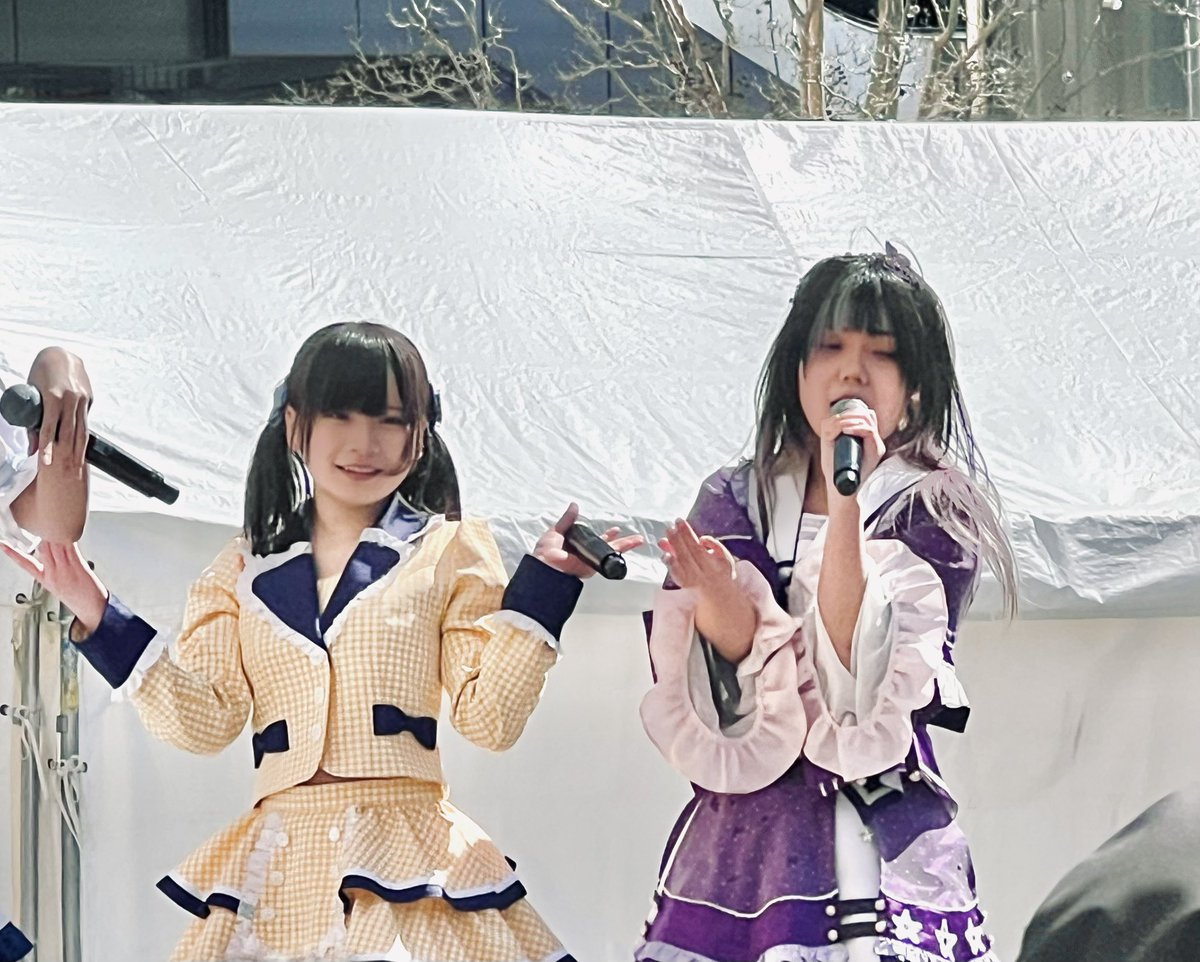 MC_Onochang's tweet image. 今日は、ほしフェス を観に豊田市駅前へ！！✨

しおりちゃん（Star☆T）と
ゆきちゃん（キミの主人公）

これはボク的には夢のコラボでした！

しおりちゃん素敵でした✨
ゆきちゃんやっと見れた！✨
（チェキの日にち間違えてる笑😆）

#ほしふぇす #StarT #キミの主人公