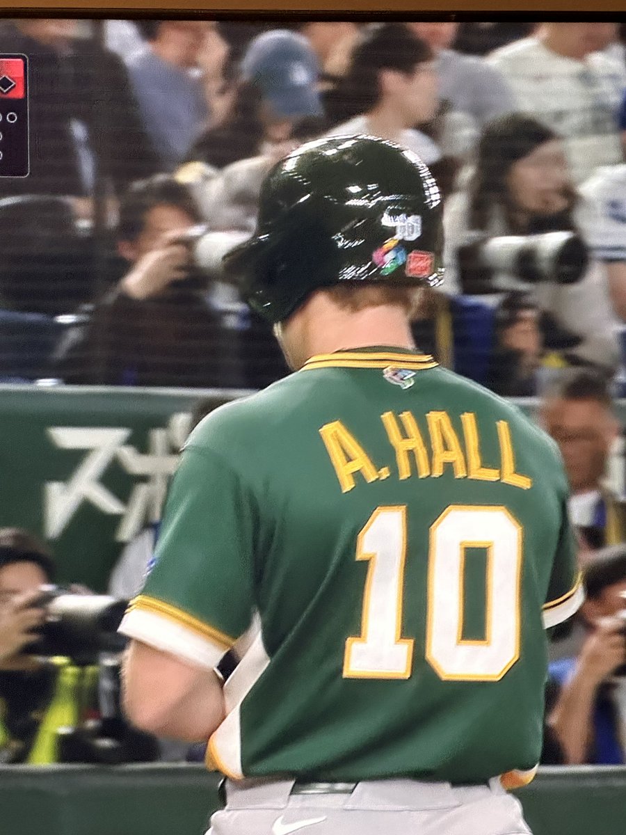 Abby Hall | ホール アビー tweet media