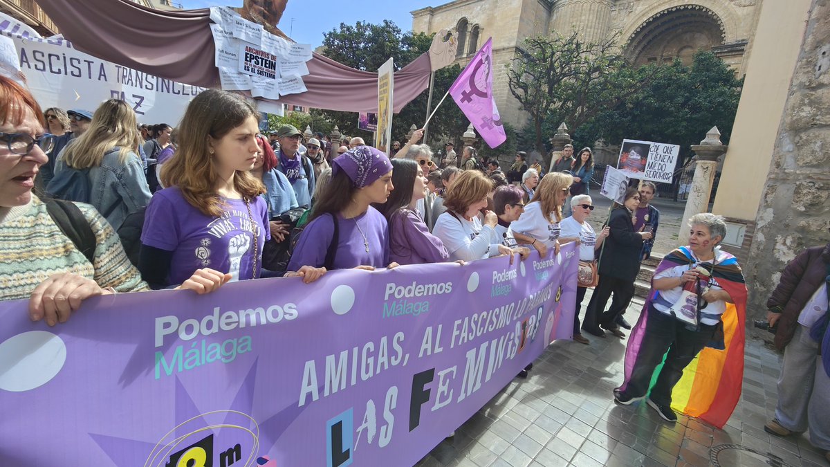 podemosmalaga's tweet image. 💜Al fascismo lo paramos las feministas✊🏼

Por un #feminismo antirracista, antifascista y transinclusivo.

#8M en las calles, #libres y #combativas