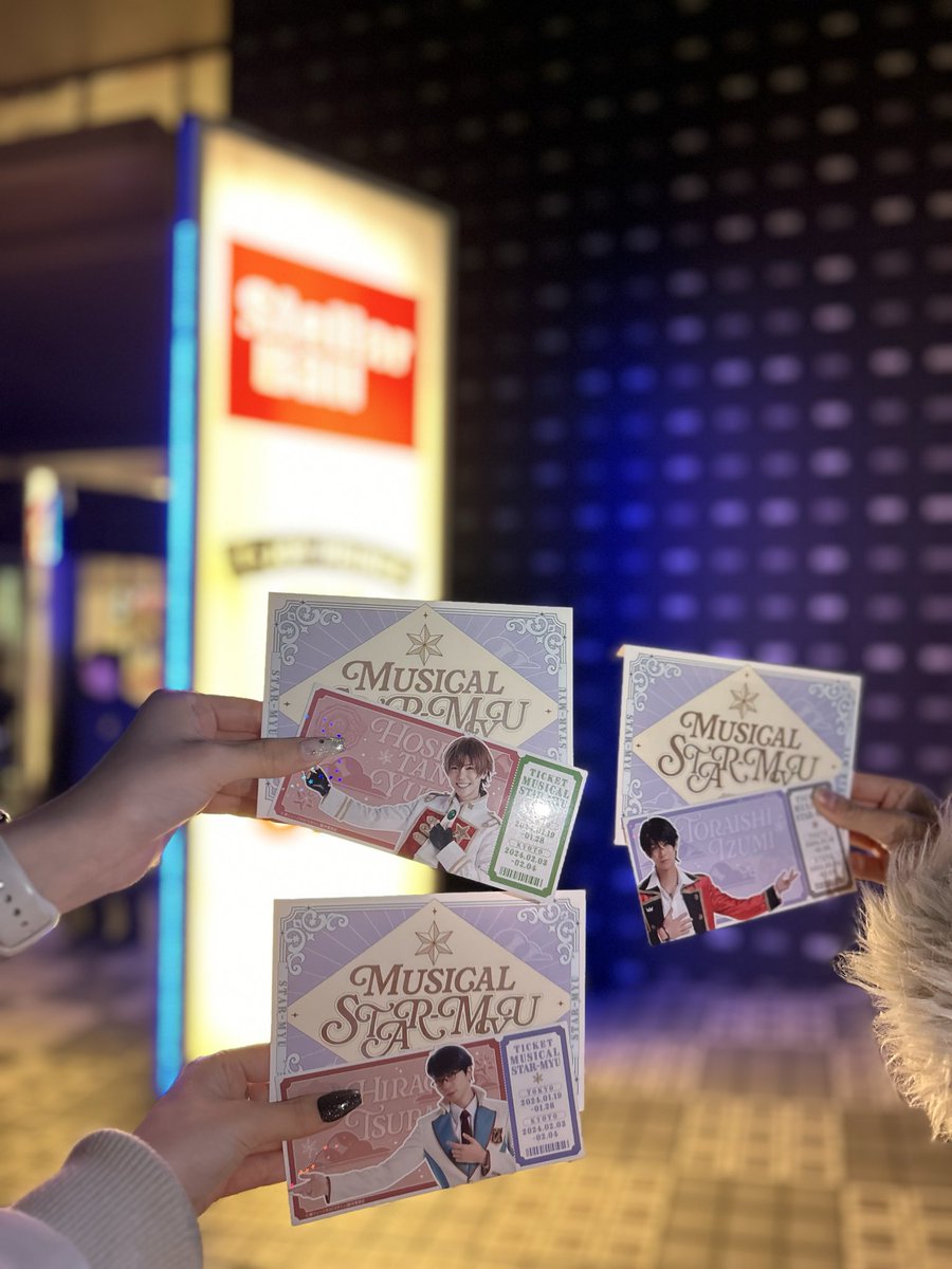 s 🐝🍯 tweet media