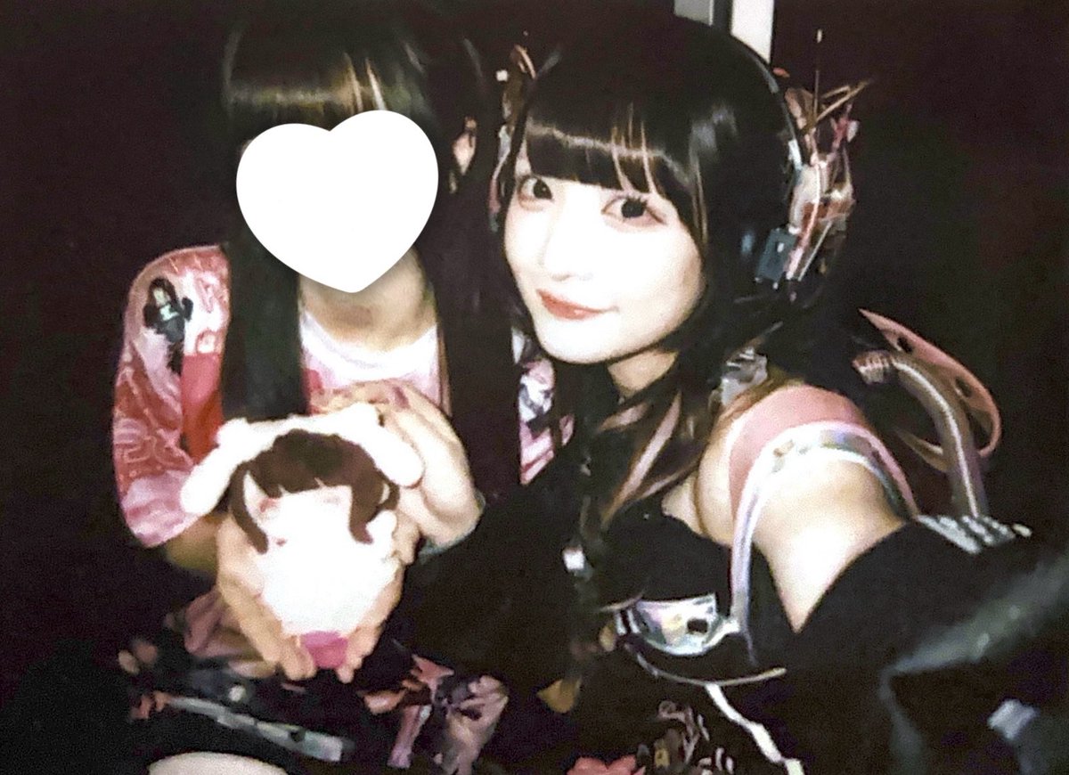 ユミ tweet media