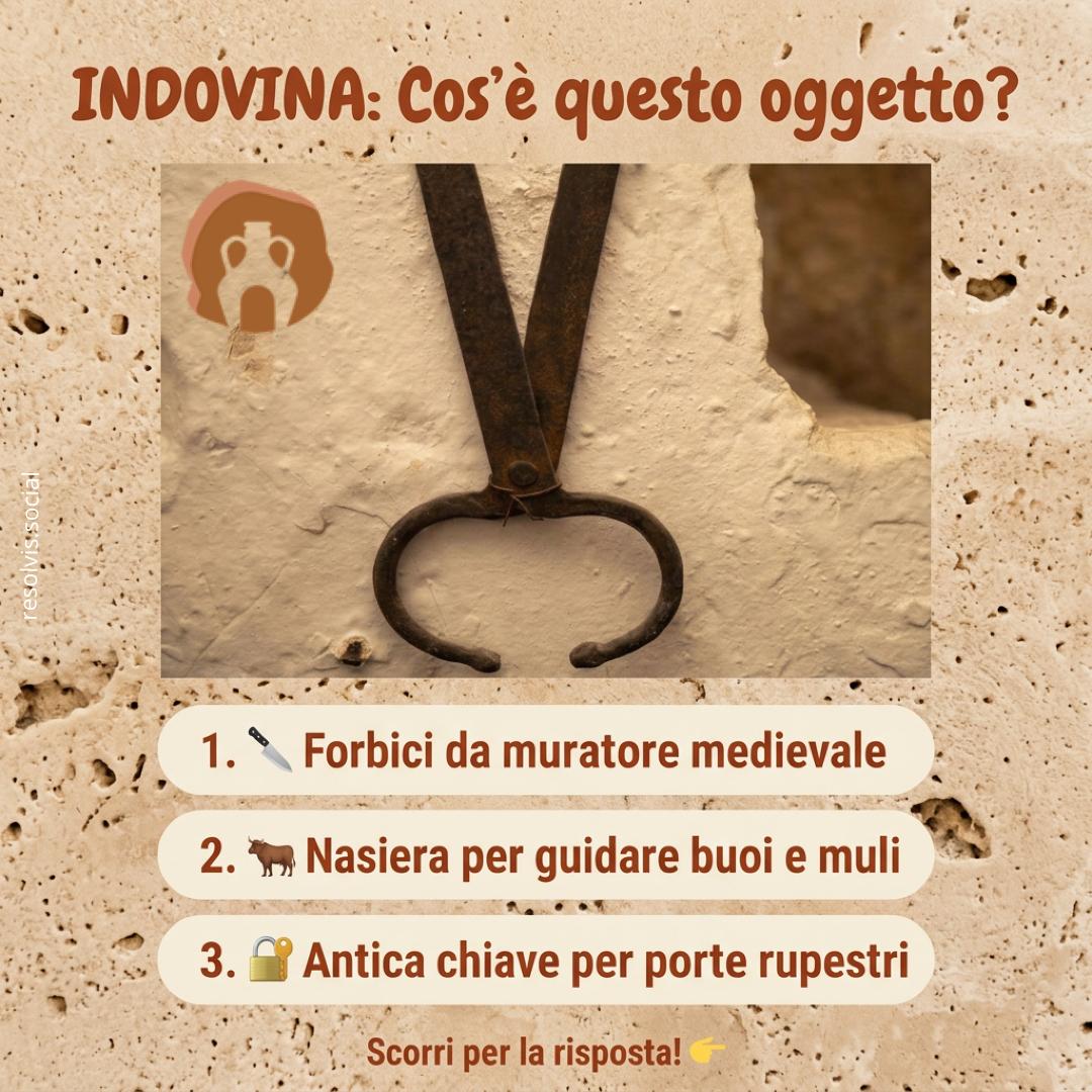 CasaGrotta's tweet photo. QUIZ DEI SASSI DI MATERA: Sai cos'è questo misterioso oggetto?

Nella Storica Casa Grotta conserviamo tesori autentici della vita contadina nei Sassi! Questo antico strumento in ferro nasconde una storia affascinante.

 https://t.co/N6FKe3svX5 https://t.co/DJ0kx4ulYr