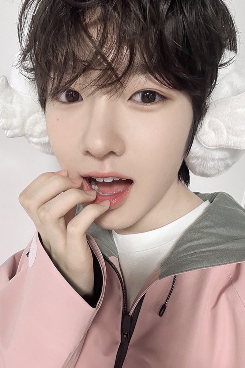 Amuok_'s tweet photo. 내가아는사쿠야: https://t.co/8yYzqH7i54