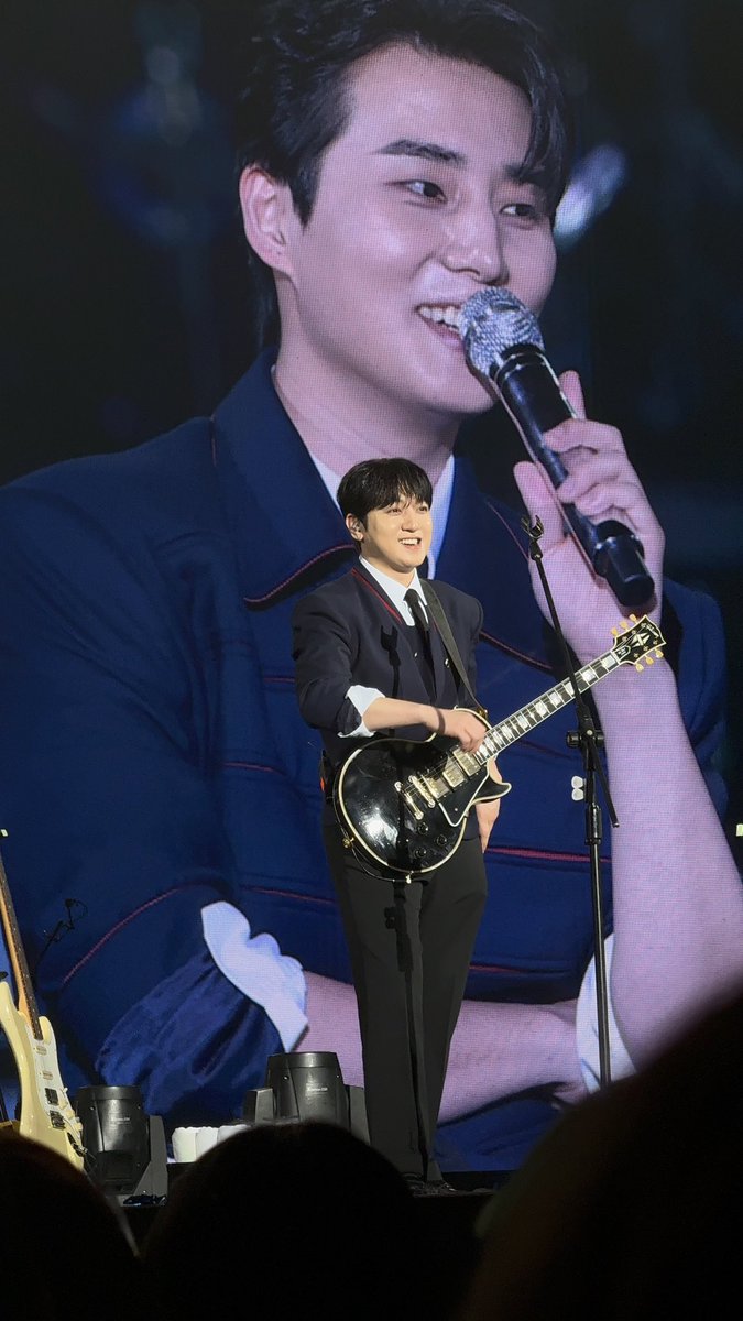 woodyꕤ Brian Kang tweet media