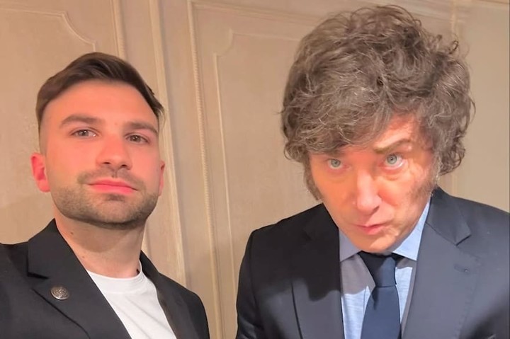 CASO $LIBRA: NOVELLI INTENTÓ BORRAR DE SU TELÉFONO EL ACUERDO ENTRE DAVIS Y MILEI

El análisis judicial del teléfono del lobbista Mauricio Novelli encontró documentos que ayudan a reconstruir las negociaciones previas al lanzamiento del token $LIBRA, entre ellos contratos,