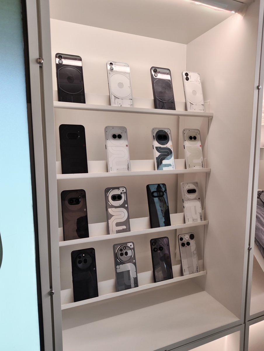 DerrenGoneDigital tweet media