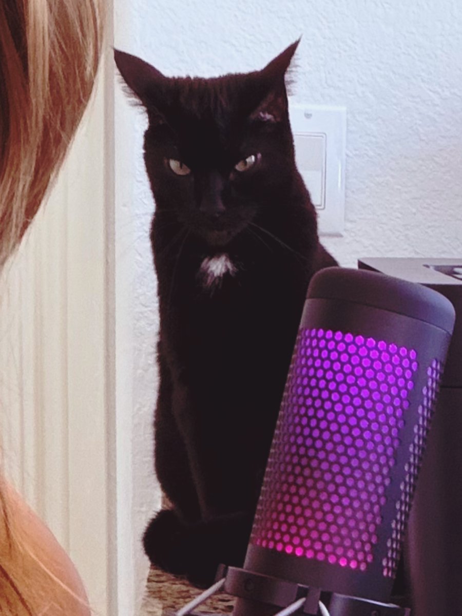 Carla Outes tweet media