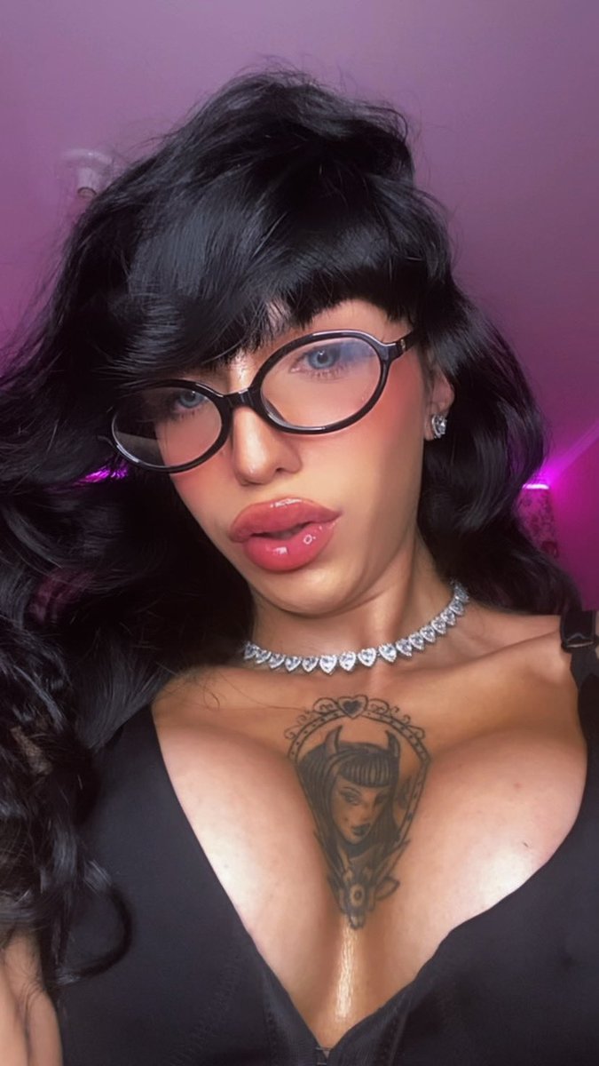soymadame_'s tweet photo. 🫦😈 https://t.co/pCpy7xGTGU