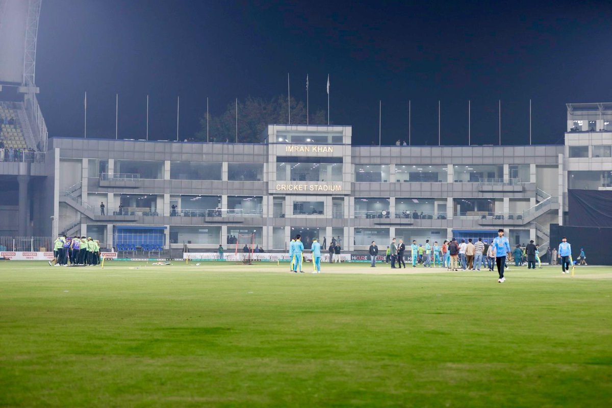 Syed Fakhar Jehan tweet media