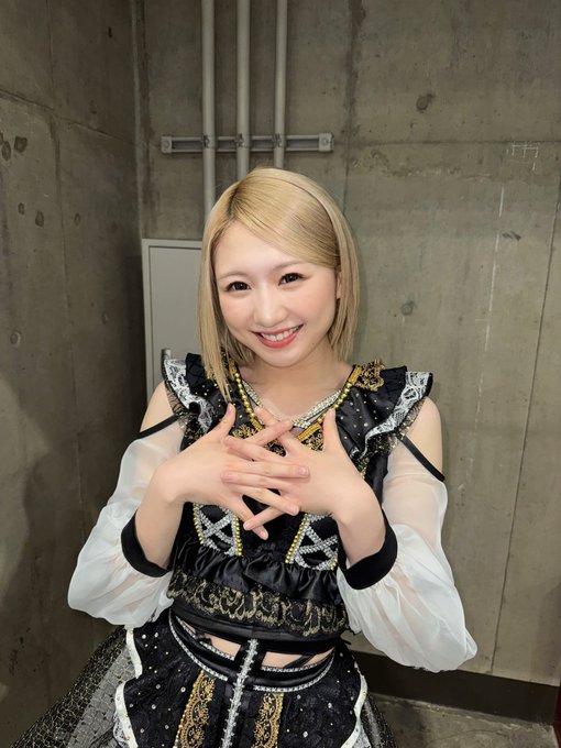 塩月希依音のTwitter画像31