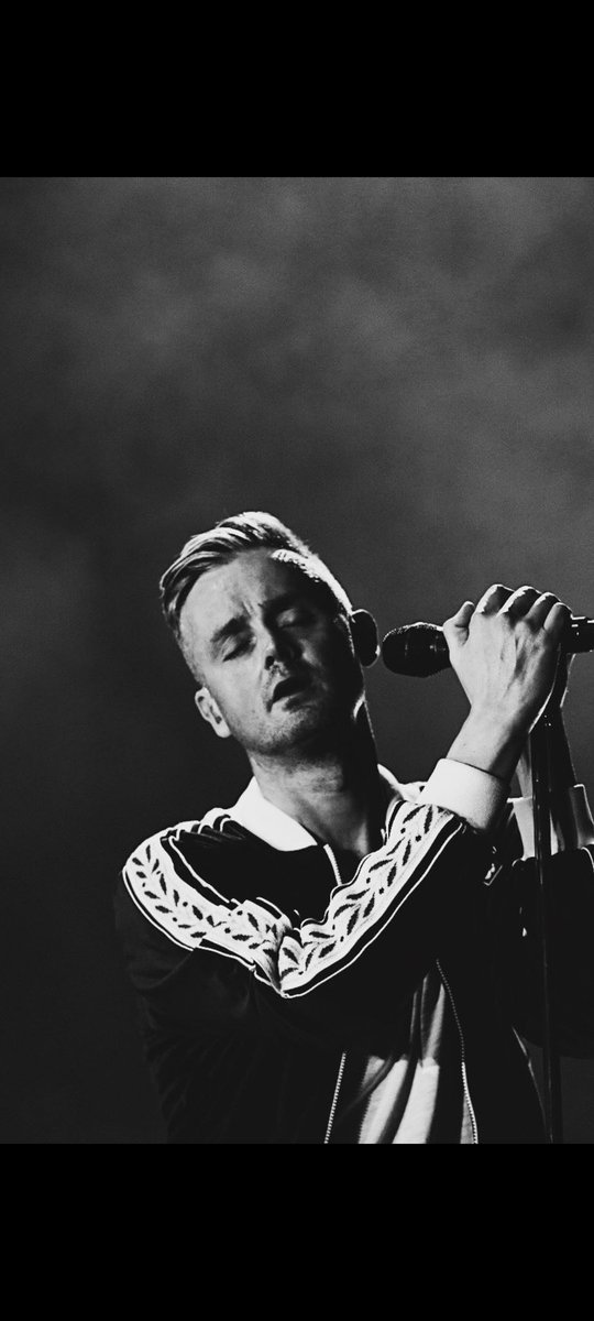 MaureenMunter's tweet photo. Happy Birthday TC ! Ageing like fine wine 🥰 @keaneofficial https://t.co/FrW81V2zU4