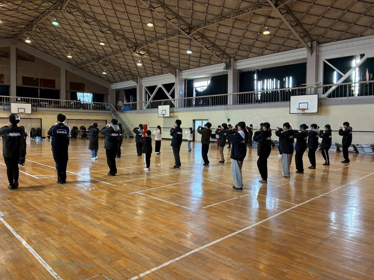 見学会1日目 たくさんのご参加ありがとうございました✨🙇🏻Arcencielの楽しさが伝わる見学会になったと思います🌈

2回目は3月28日の16:00～18:00 野田中学校体育館にて行います！こちらもぜひご参加ください💜

#マーチング #マーチングバンド #福島市 #Arcenciel