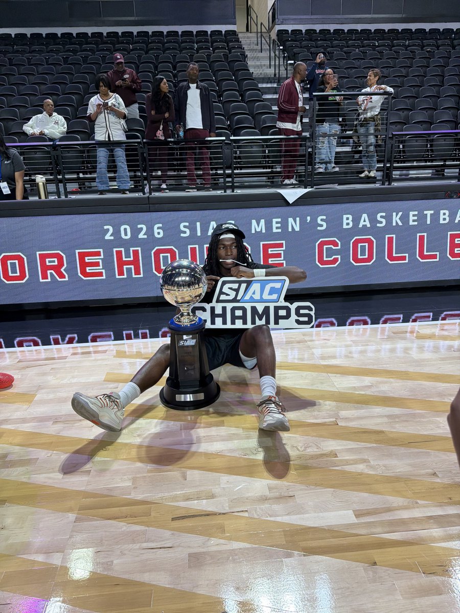 Robert Brazelton tweet media