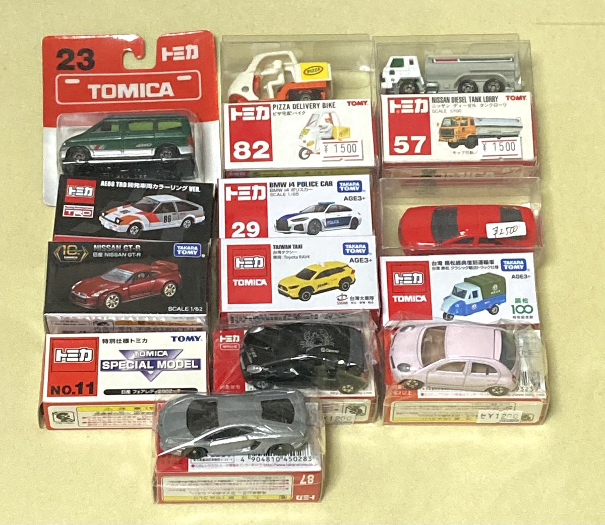 トミカラボ tweet media