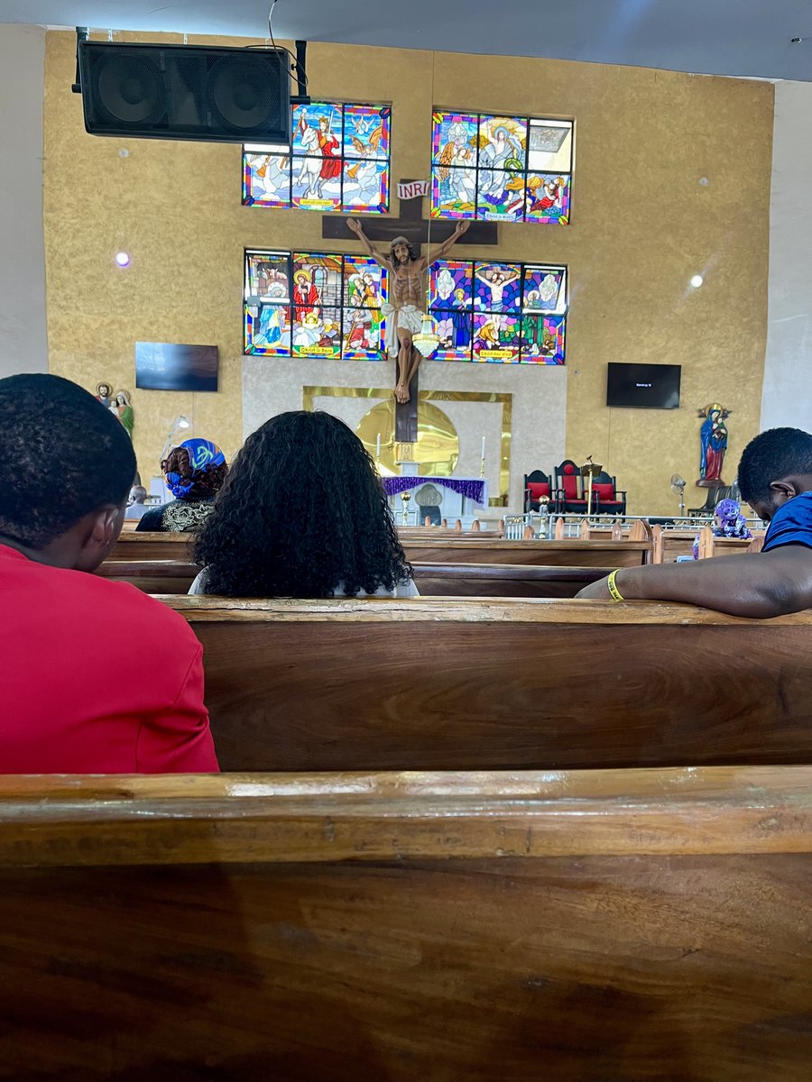 justmyrra_'s tweet photo. Today makes it a complete year since I stepped my foot in a Catholic church for the first time. 
One year later and I’m now a baptized communicant. Glory to Jesus! 😩🙏🏽 https://t.co/YLkfR0QvM2