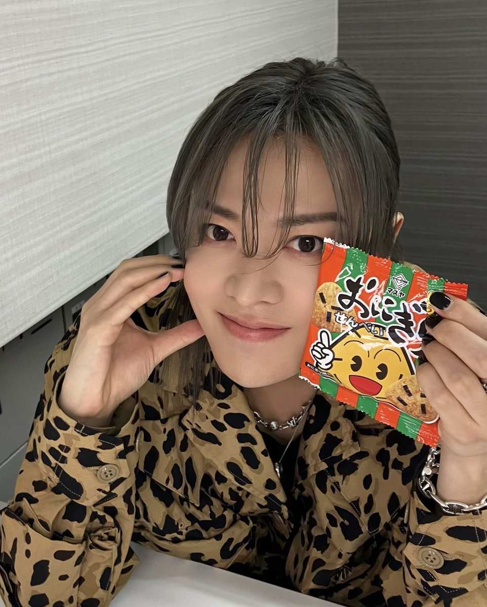 𝐩𝐛 ✿ tweet media