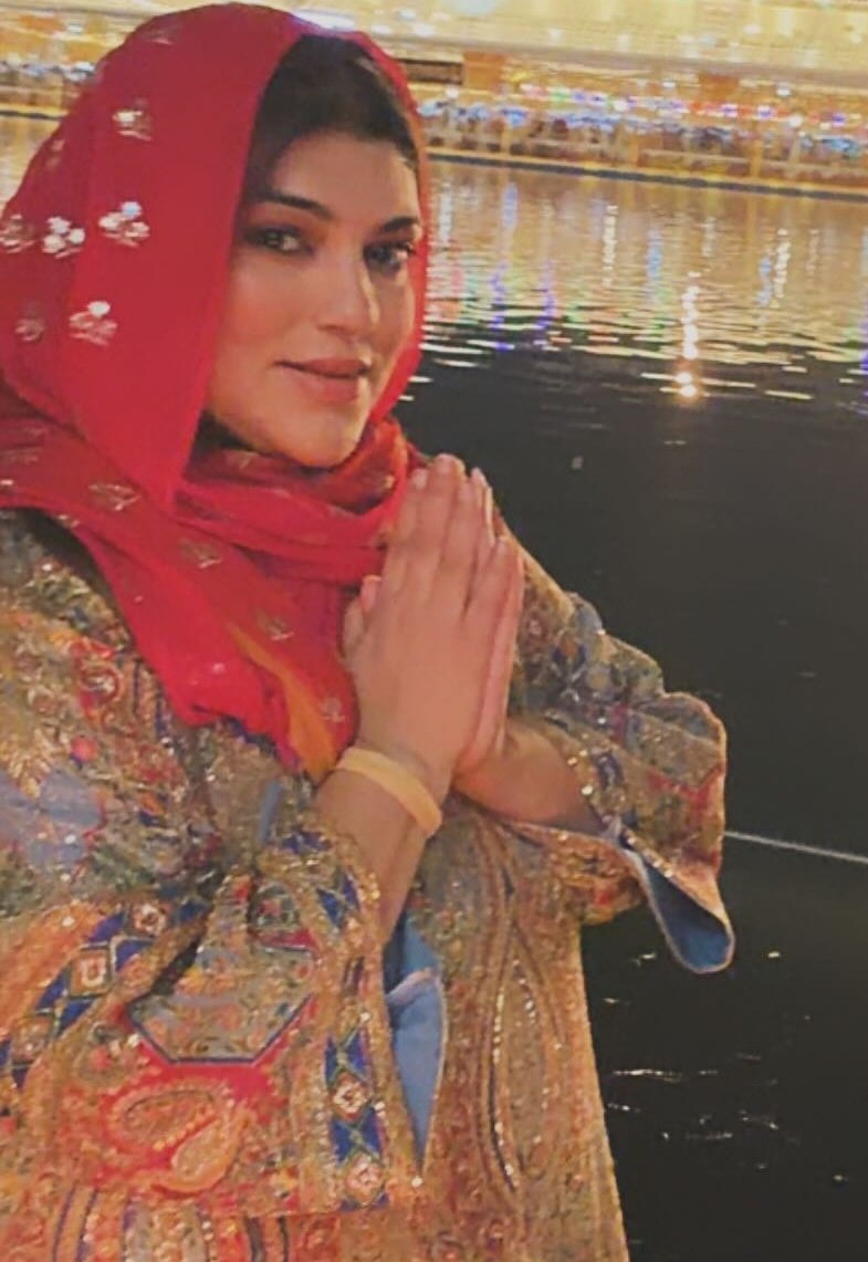 gpsxee's tweet photo. Meerut Police register dr*g case against Rikka Juneja gka Mandeep Kaur https://t.co/I4uISzVypE