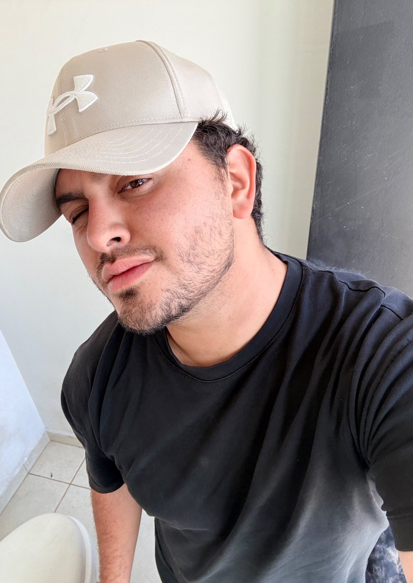 Taco de Pollo tweet media