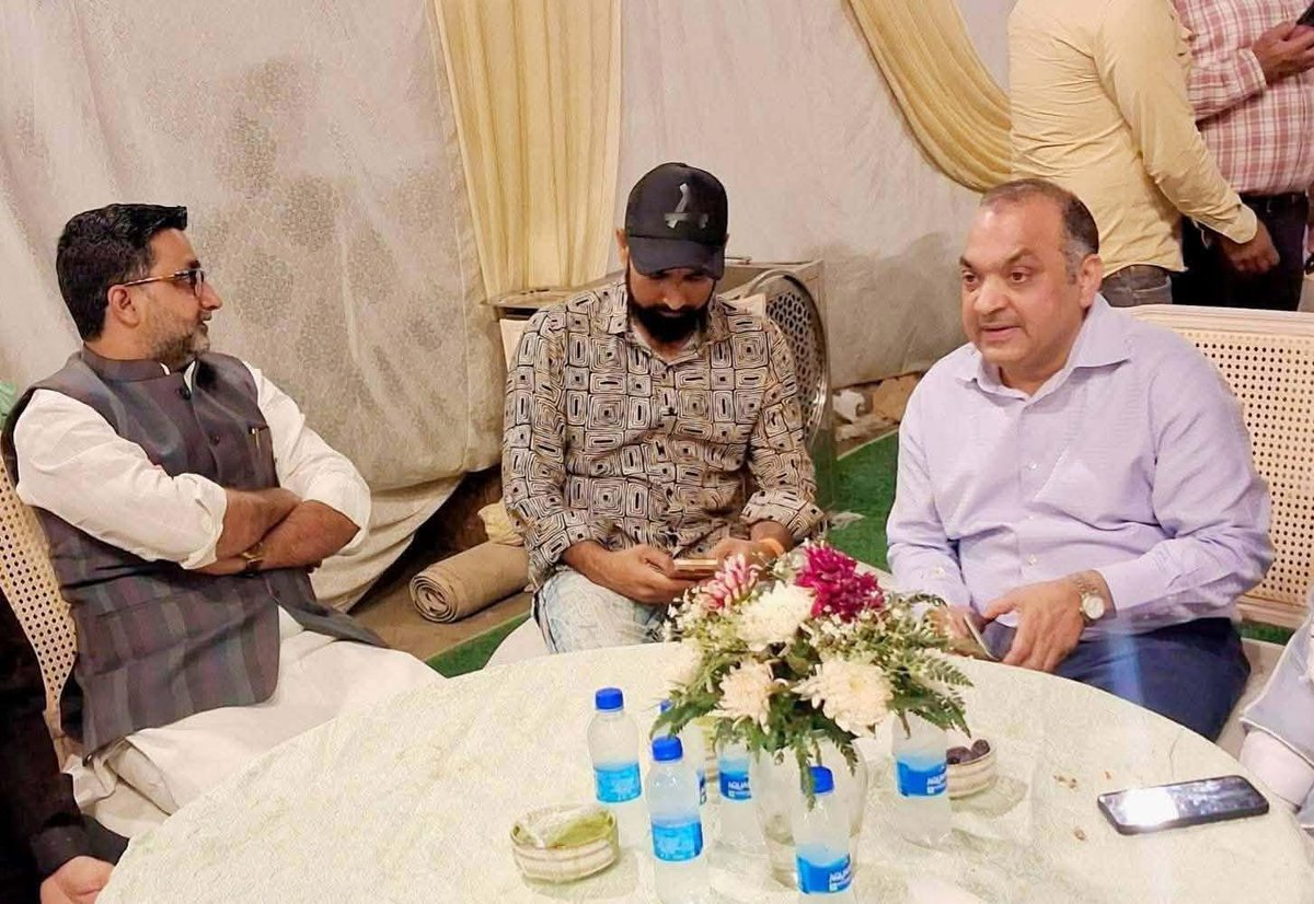 ZAVED AKMAL tweet media