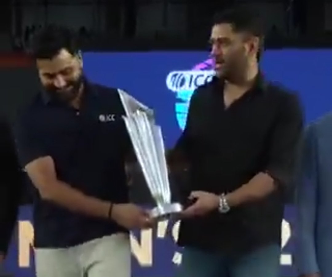 Devanshi Tiwari tweet media