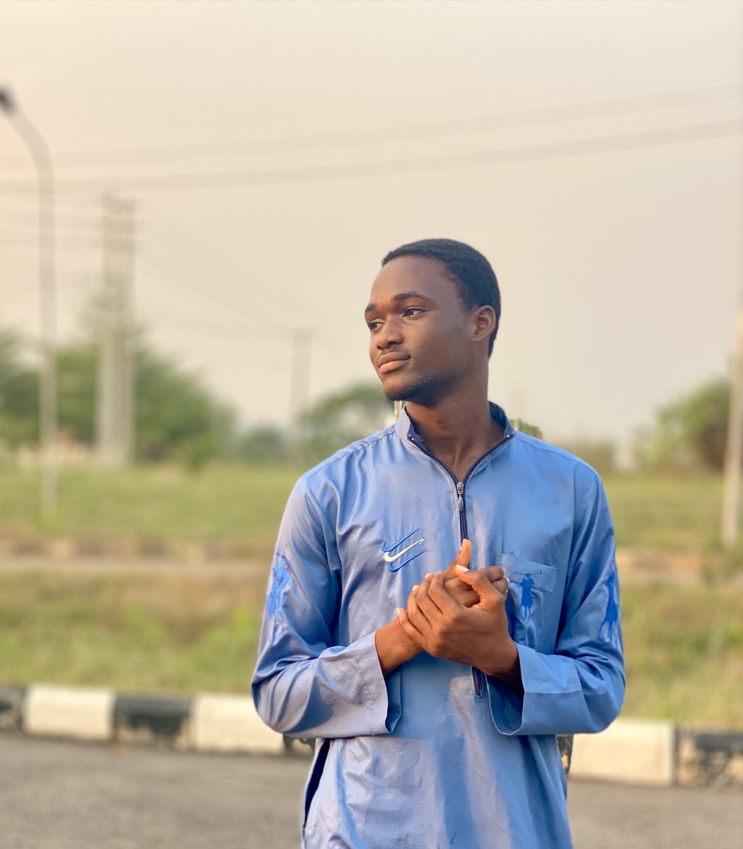 PatienceFunaab's tweet photo. Ramadan Day 19 🤲💯
The last ten nights are almost here.
Ya Allah, grant me the chance to witness Laylatul Qadr and make the most of it.
#RamadanDay19 #lasttennights #Ramadanendingsoon https://t.co/VwtrMZfwcD