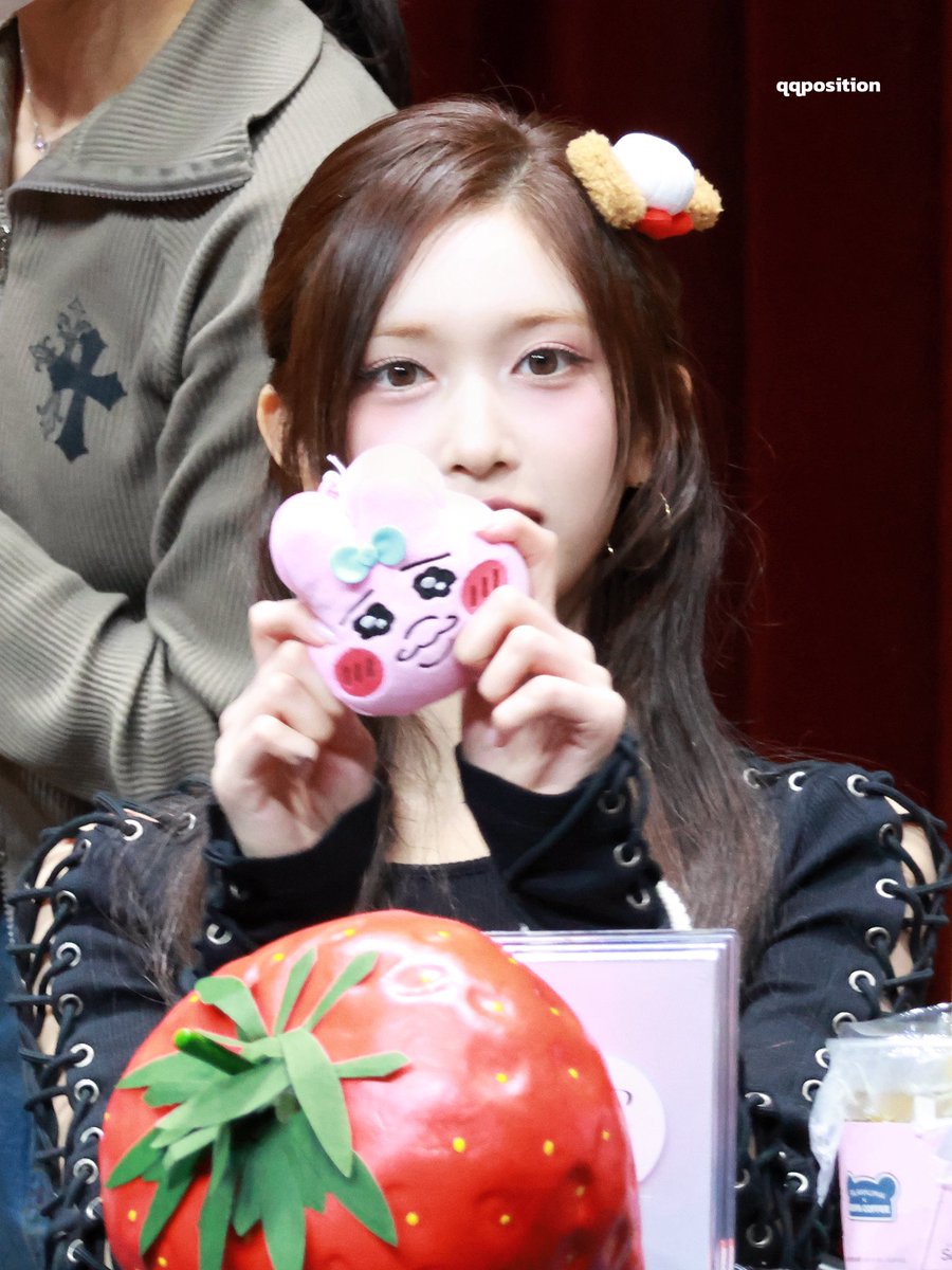 乔乔position tweet media