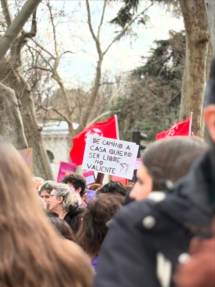 #8M