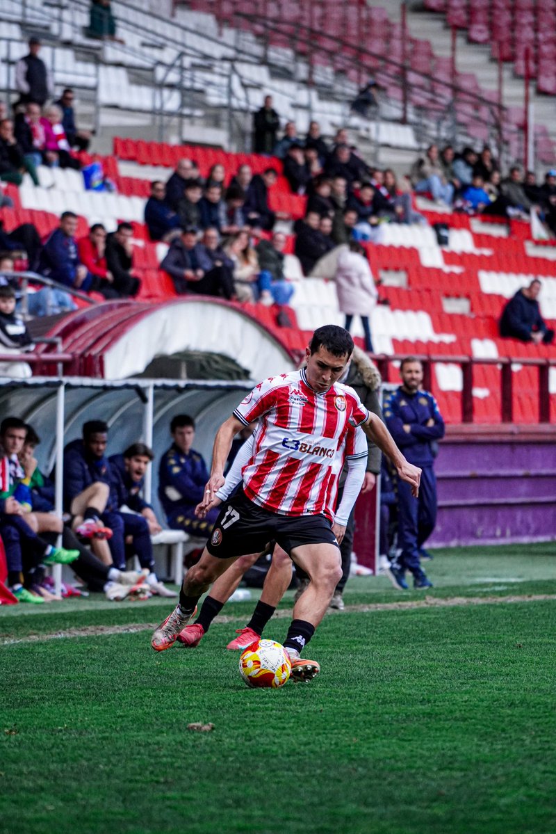 SD Logroñés tweet media