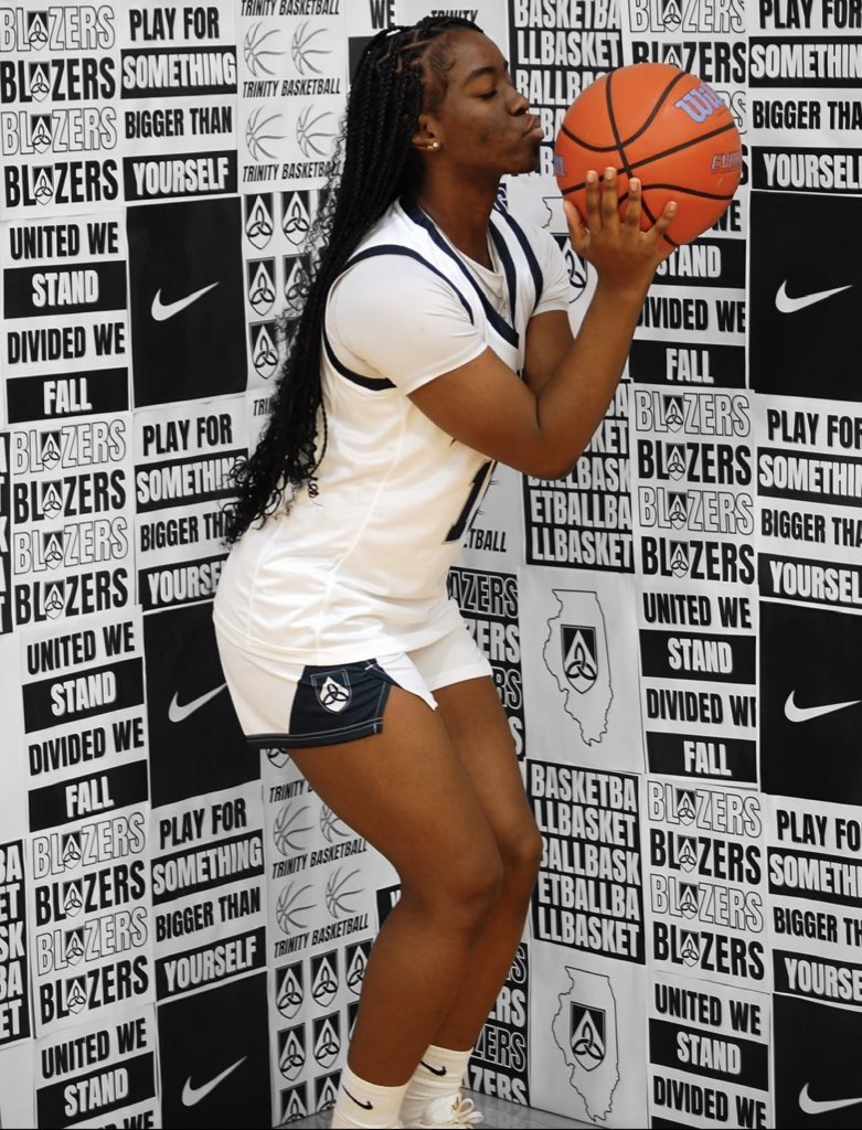 ZariaGoins's tweet image. Thank you TGB💙🤍. Forever grateful for everything this program has brought me. Made my last one, my best one.