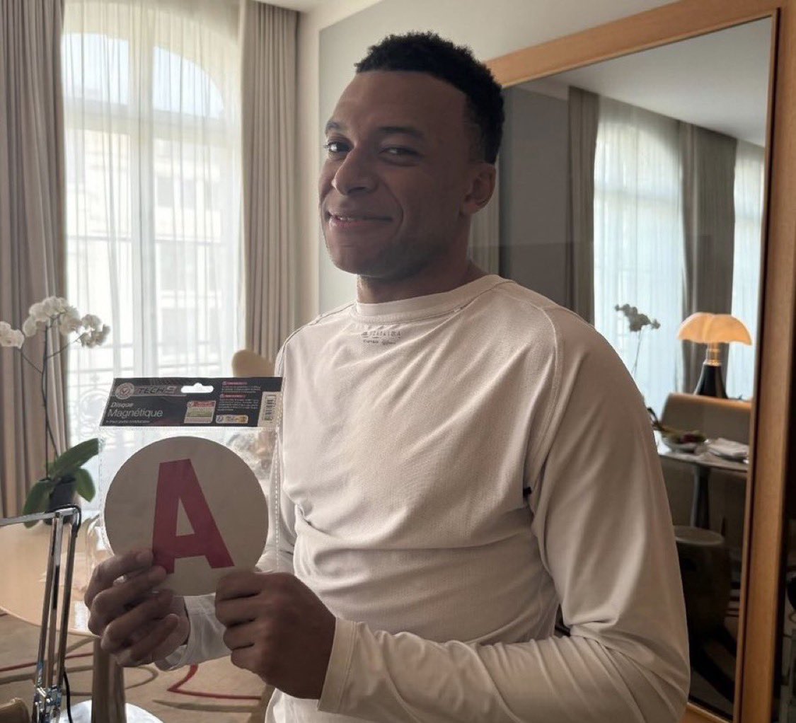 FrenchRapUs Secondaire 🚨 tweet media