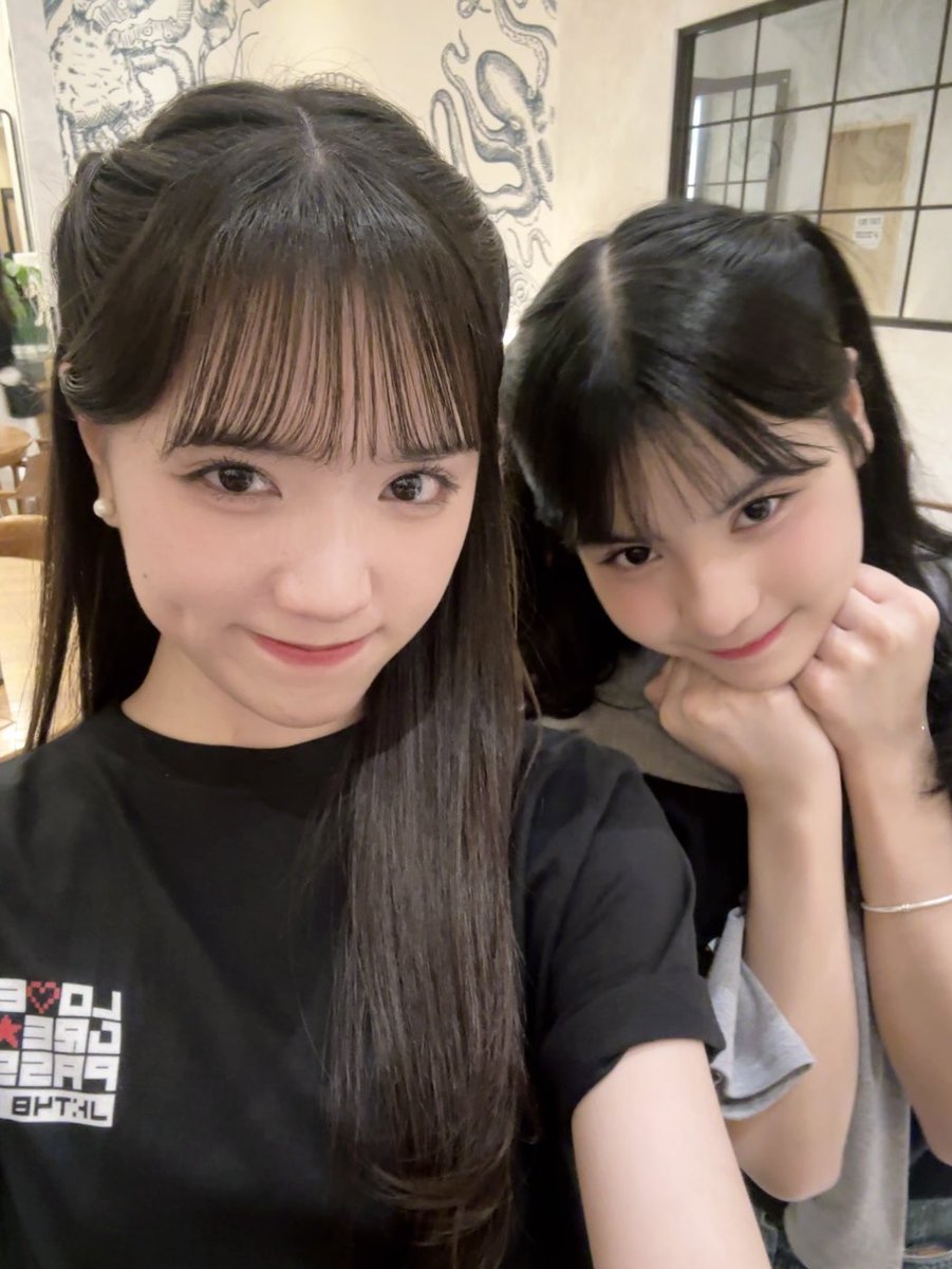 terimakasih banyak untuk JKT48 OFC Event bersama tim Love hari ini!! WAAAAA seneng banget todaaaaayy bisa seru-seruan bareng dan ngobrol banyak sama kalian semuaa🥹🫶🏻  semoga hari ini bisa menjadi memori yang indah yaaaaa bagi kakak juga! mohon dukungan &amp; bantuannya selalu🙇🏻‍♀️